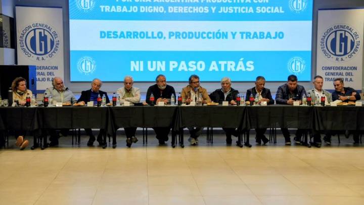 La CGT cierra filas contra la reforma laboral y se prepara para bloquear el proyecto: "Ni un paso atrás"