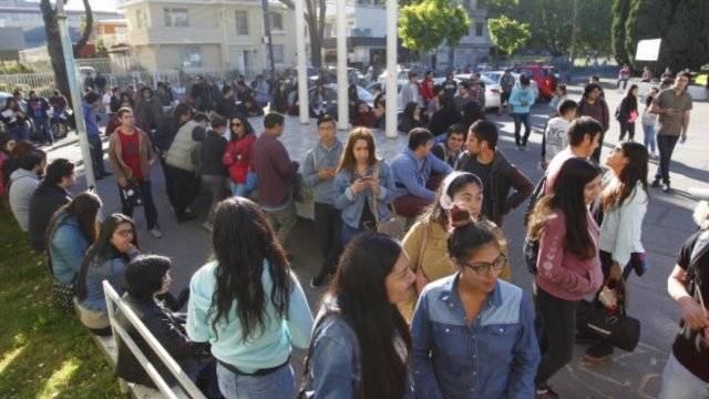 Uno de cada cuatro jóvenes está satisfecho con el funcionamiento de la democracia, según estudio