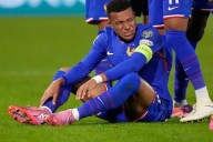 Mbappé es baja de Francia por lesión en el tobillo