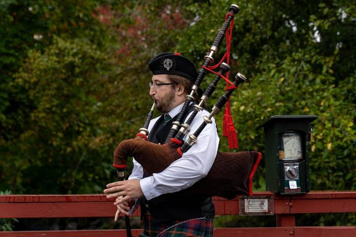 Irish stick fighting, traditional dances feature at Salem’s Gaelic celebration of Samhain