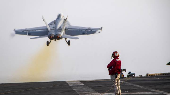 Navy Super Hornet, Sea Wolf helicopter crash in South China Sea within an hour of each other
