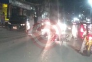 Motociclista derrapó y sufrió caída