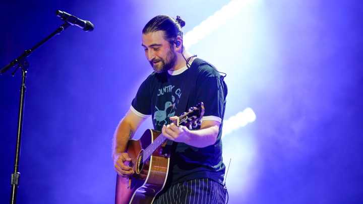 Vermont's Noah Kahan to play benefit concert in Boston this fall