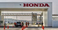 Profeco emite alerta por falla en más de 1,000 autos Honda y Acura