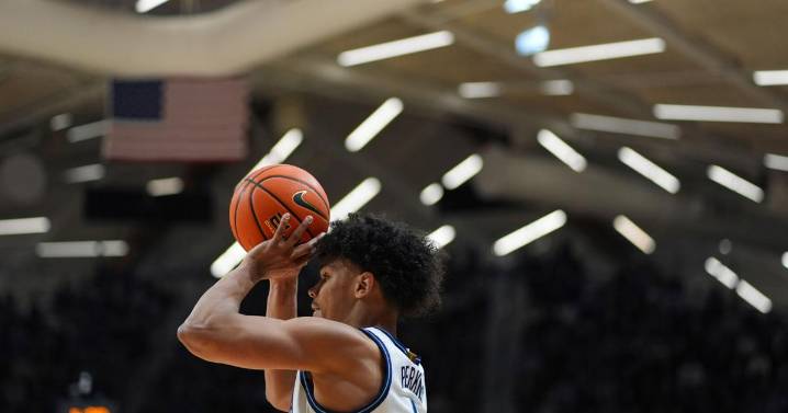 Kevin Willard aims to revive Villanova basketball after Kyle Neptune flop