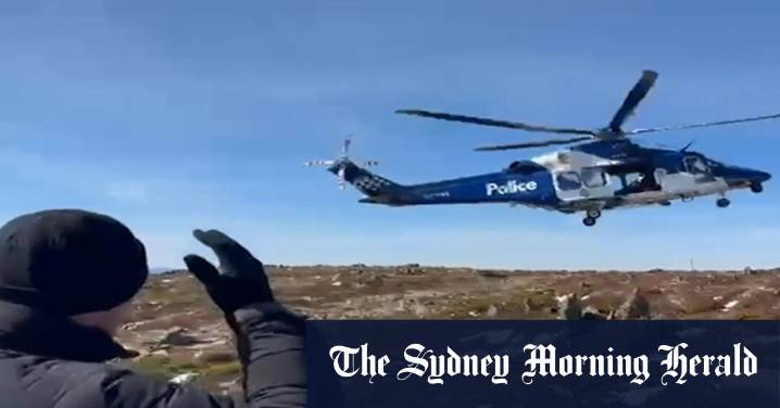 Falls Creek: Women found dead on Mount Bogong froze to death, police say