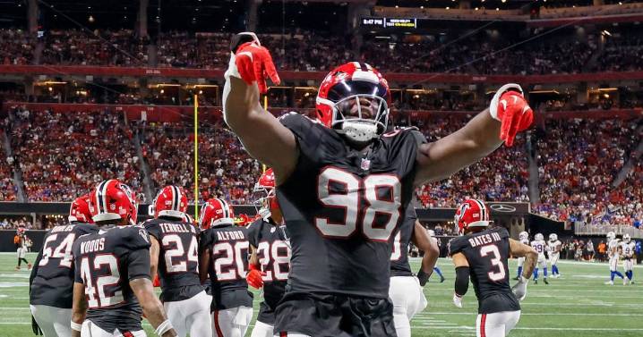 Falcons defense took oath to focus on ‘getting population’ to the football
