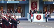 Galería | La Familia Real preside el Día de la Hispanidad con la vuelta de la Infanta Sofía y el uniforme militar de Leonor