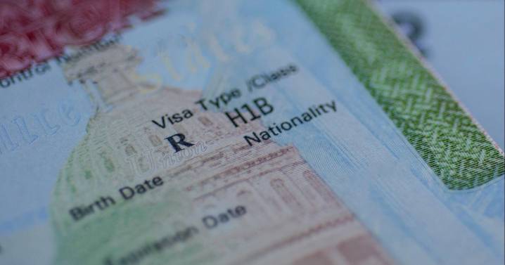 USCIS clarifies who must pay $100,000 fee for H