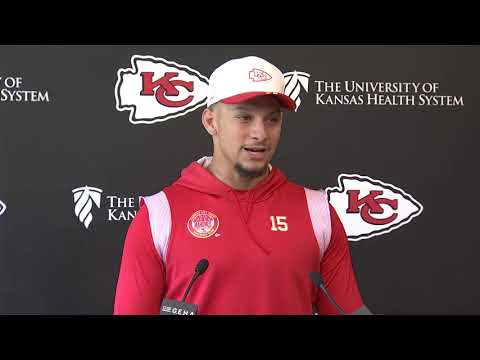 Patrick Mahomes speaks as Chiefs prepare to host Raiders in AFC divisional rivalry