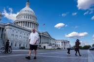 Democrats block federal worker pay bill as shutdown drags on