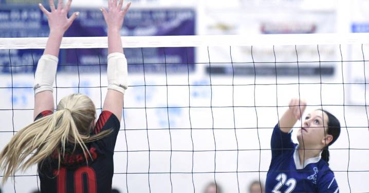 Heralds sweep Red Wolves, advance to D
