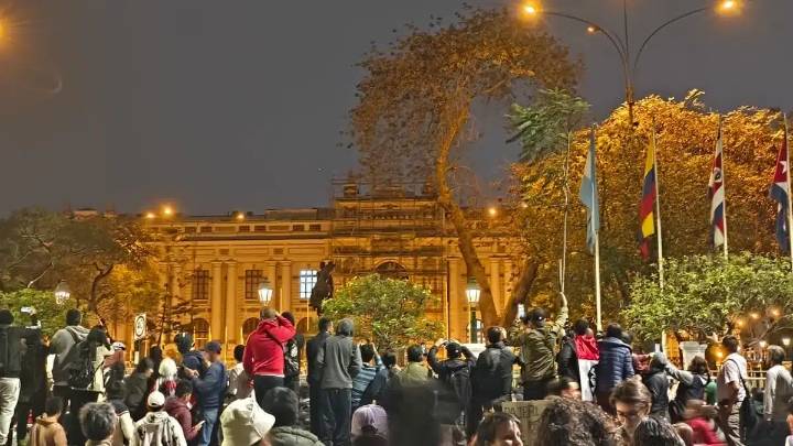 Al menos 47 heridos por enfrentamientos en el Centro de Lima