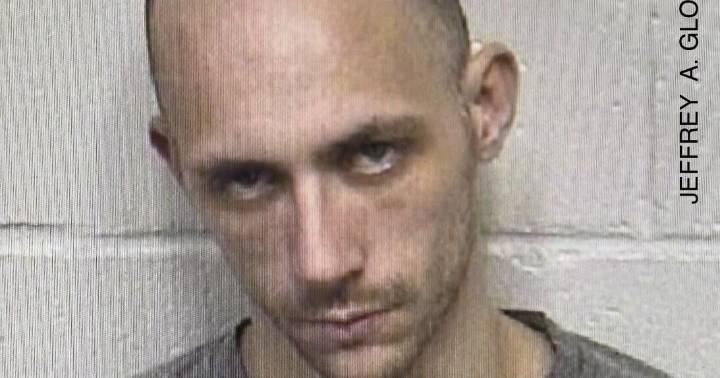 Man arrested for setting home on fire