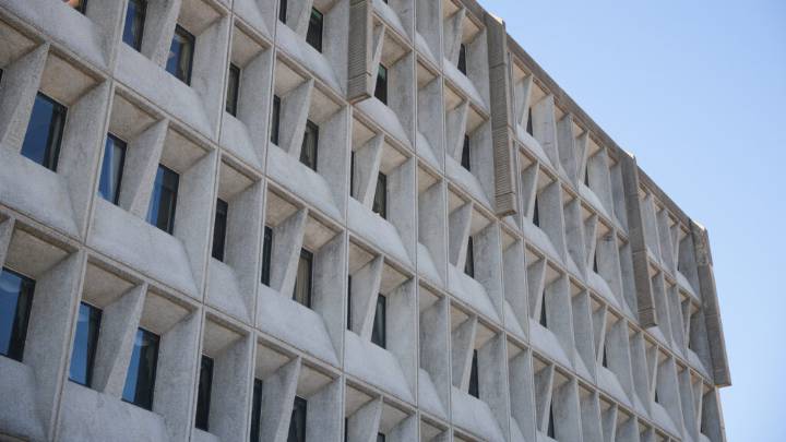Science, bioethics advisers to health agencies are being cast aside