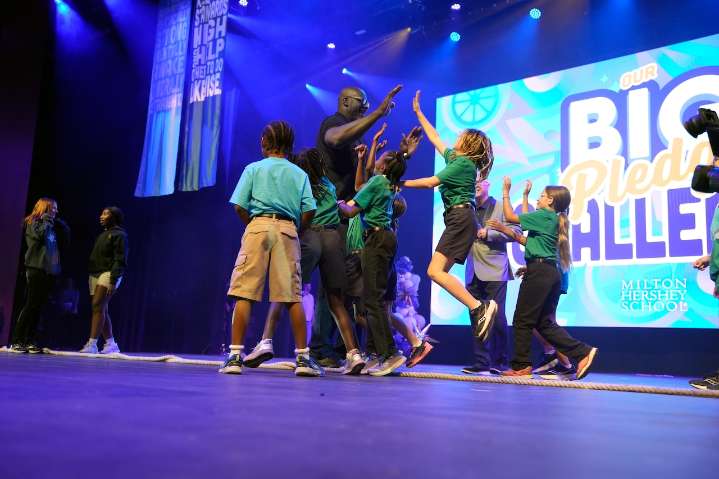 NBA legend Shaquille O’Neal surprises students at Milton Hershey School, records podcast at Hersheypark