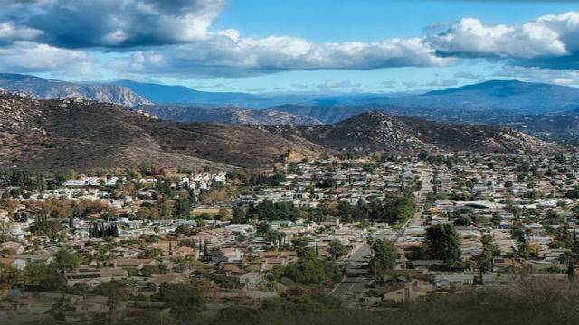 City of Santee begins construction on new right