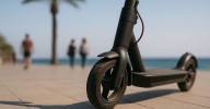 Castell de Ferro regulará el uso de patinetes y vehículos de movilidad personal en el municipio