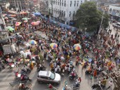 Markets in Nepal abuzz as devotees prepare for Chhath