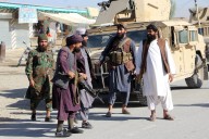 Pakistán y Afganistán se enfrentan en choques armados en la frontera con decenas de muertos