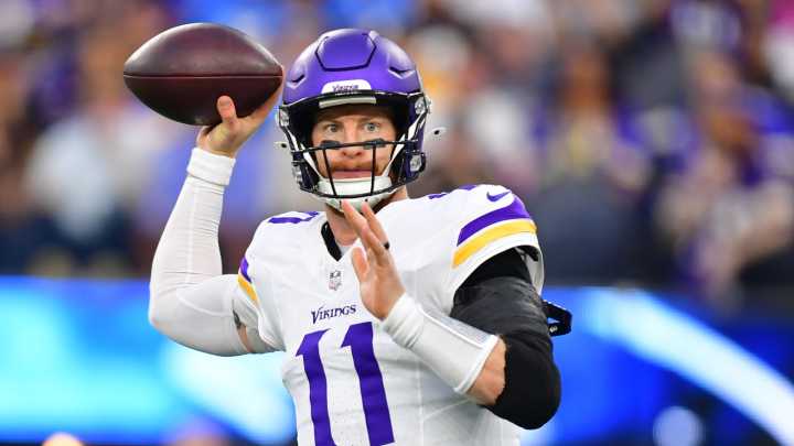 'I'm not an idiot': Carson Wentz reacts to injury controversy