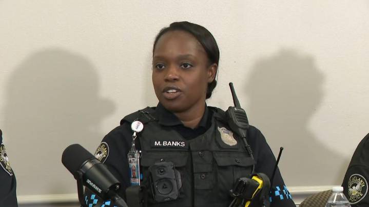Officer who stopped man accused of threatening to shoot up Atlanta airport describes 'fearful' moments she encountered him