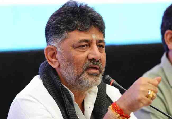 Bengaluru: DK Shivakumar dismisses allegation of ₹300 crore “blac...