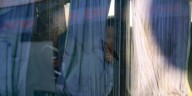 Mafia de tráfico de personas captó a niña de 13 años y se la llevó a Chile: menor fue rescatada en terminal de buses de Santiago