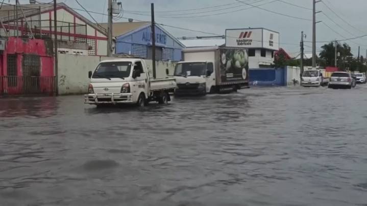 Little Rock man worries for family in Jamaica as Hurricane Melissa nears landfall