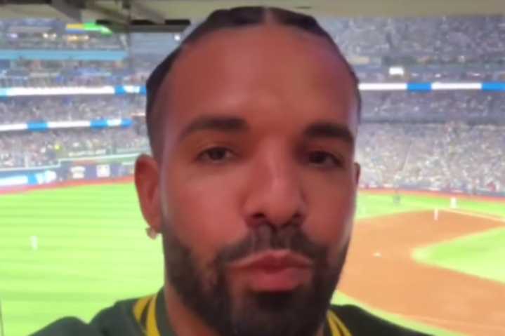 Drake pulled up to the World Series in Toronto to cheer on Blue Jays