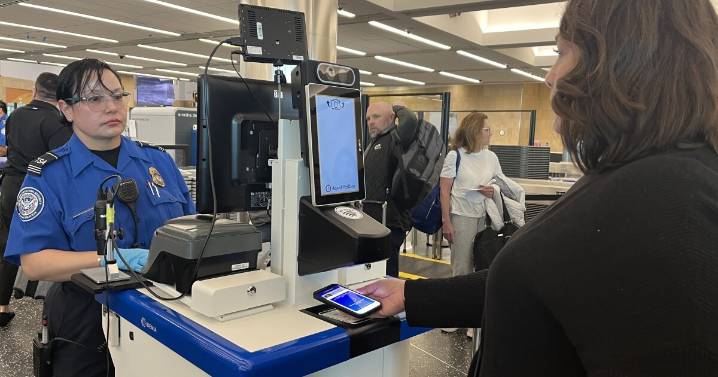 San Diego Int'l Airport operating 'normally' amid government shutdown