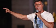 Leopoldo López dijo que el dictador Maduro busca retirarle la nacionalidad “por decir lo que piensan todos los venezolanos”