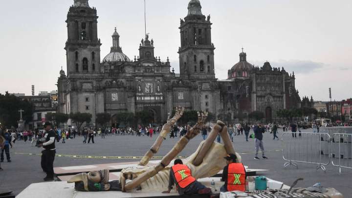 ¿A Qué Hora Inician Eventos en el Zócalo CDMX el 25 y 26 de Octubre 2025? Lista de Actividades