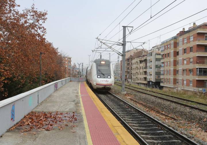 Afectada la circulación ferroviaria en Salamanca durante dos horas por la avería de un tren