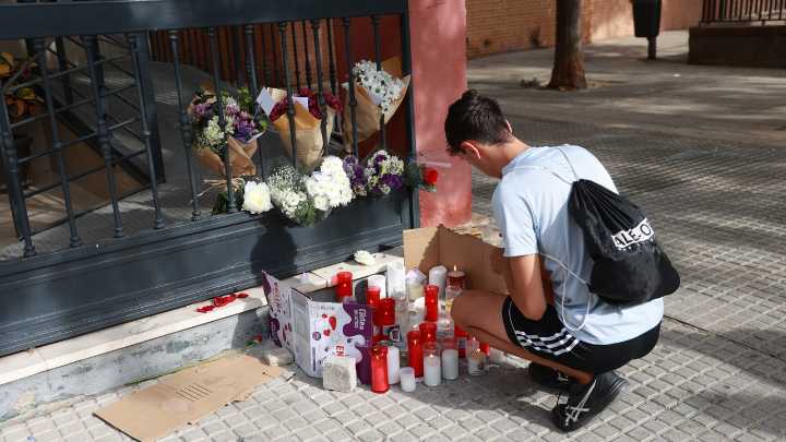 "Que su nombre no se olvide": ante la Fiscalía el suicidio de una menor por presunto «bullying» en Sevilla