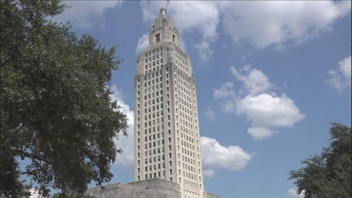 Legal experts talk about how government shut downs effect states