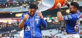 ¡Tiburones derrotó a Leones! Jadher Areinamo lideró ofensiva con doblete y dos jonrones