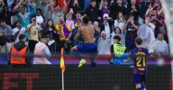 Araujo desata la locura de un Barça descosido