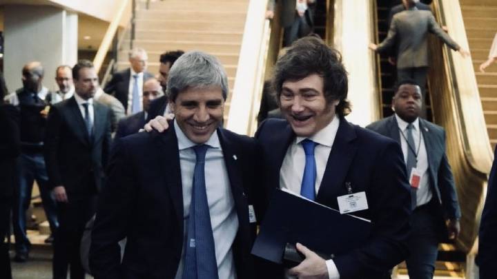 Denuncian a Javier Milei, Luis Caputo y al presidente del BCRA por delitos contra la soberanía nacional
