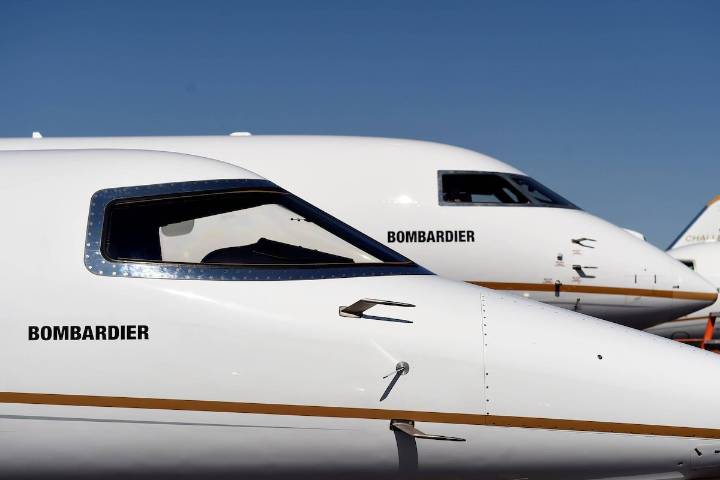 U.S. safety board urges owners of some Bombardier Learjets to check landing gear after fatal incident