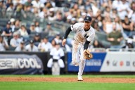 2 Yankees players among finalists for Gold Glove Awards