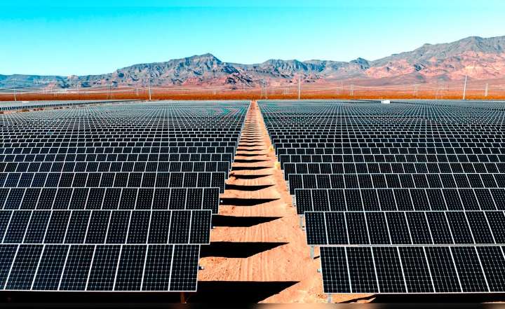 Científicos de China han cubierto un desierto con paneles solares y confirman que pueden cambiar el ecosistema de allí para siempre