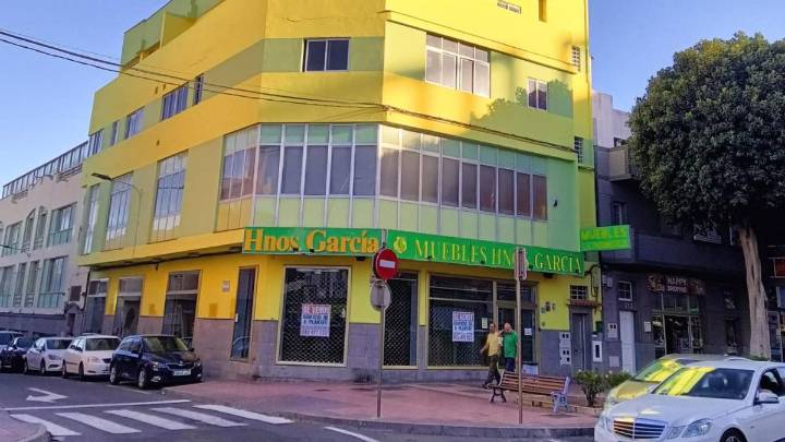La subida del alquiler cierra un 15% de los negocios en la Avenida de Canarias