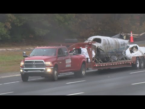 Wreckage of plane crash removed from Massachusetts highway