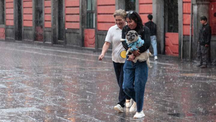 ¡Abrígate bien! Alertan por lluvias, ráfagas de viento y frío en varias regiones de Puebla