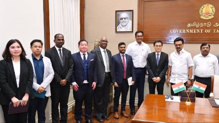 Foxconn to invest Rs 15,000 crore in Tamil Nadu, creating 14,000 new jobs