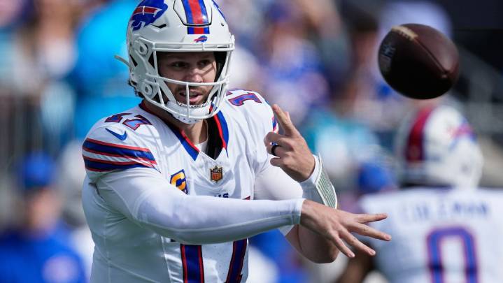 Week 8 NFL highlights: Best plays, moments and touchdowns
