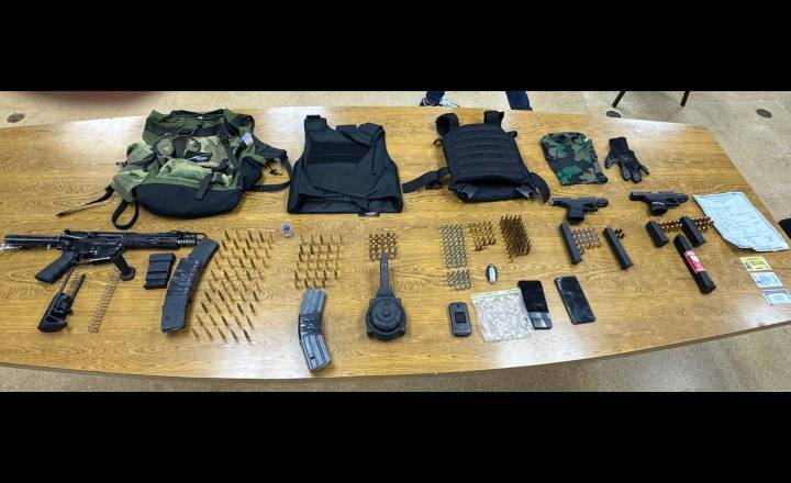 Arrestan sospechoso de varios delitos violentos en Juncos