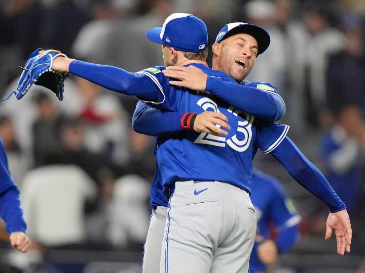 SDLA de MLB: Azulejos de Toronto eliminan a los Yankees de Nueva York y avanzan a la Serie de Campeonato de la Liga Americana