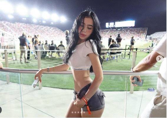 Marianita, la niña fresa que la está rompiendo en redes sociales
